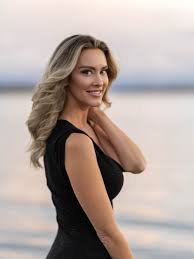 Amanda Thompson